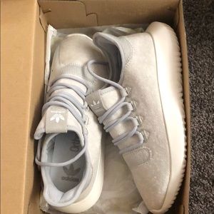 Adidas - Tubular Shadow J